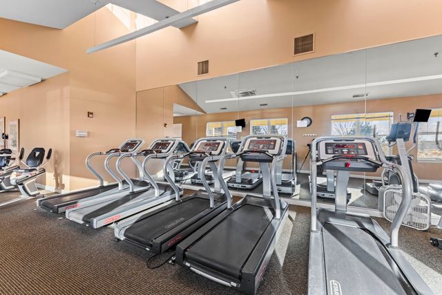 21302 Prince Lake Drive, Crest Hill, IL 60403