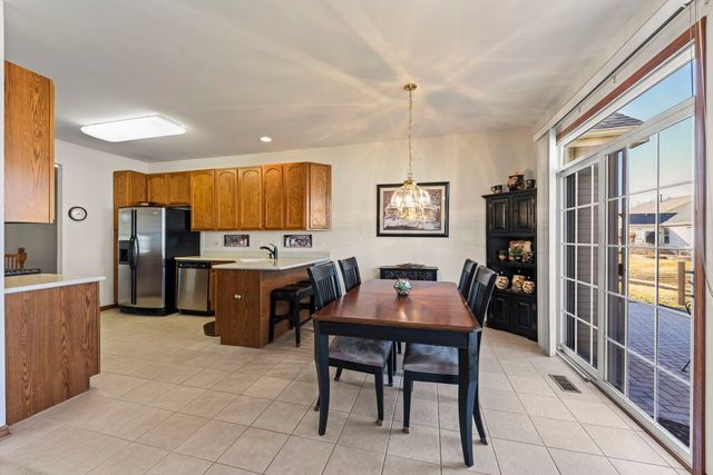 21302 Prince Lake Drive, Crest Hill, IL 60403