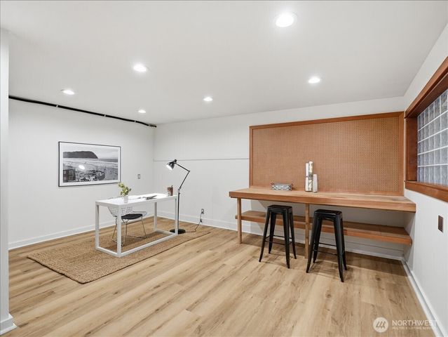 11501 4th Avenue NW, Seattle, WA 98177