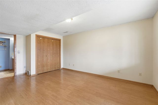 2058 S Ridge Drive, Coralville, IA 52241