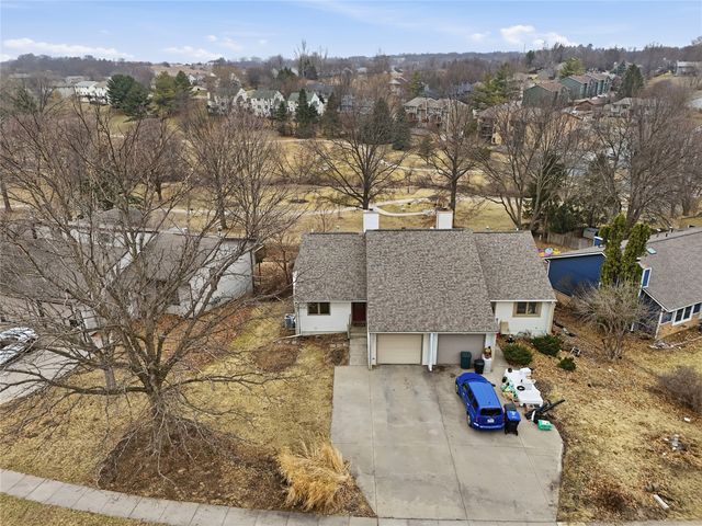 2058 S Ridge Drive, Coralville, IA 52241