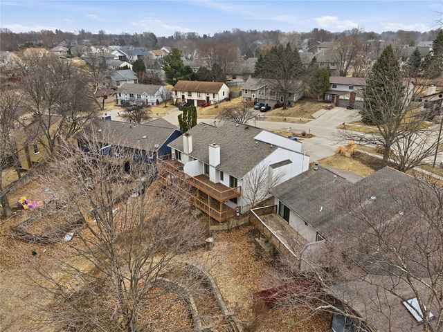 2058 S Ridge Drive, Coralville, IA 52241