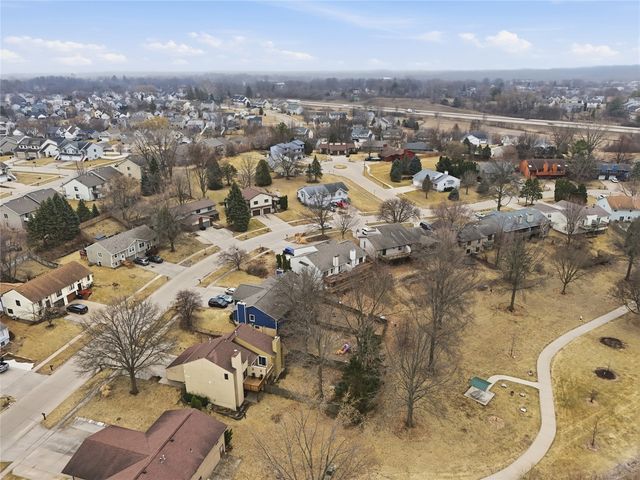 2058 S Ridge Drive, Coralville, IA 52241