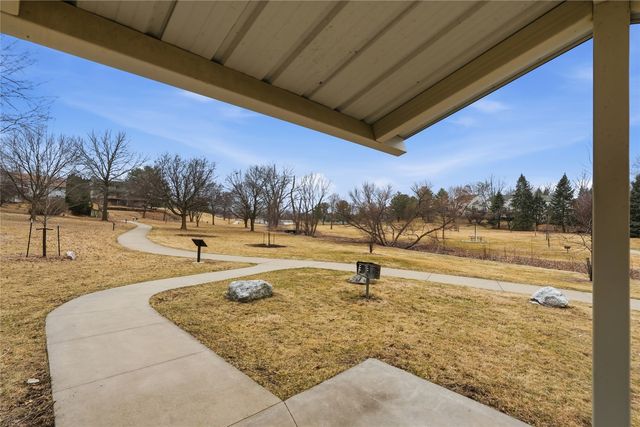 2058 S Ridge Drive, Coralville, IA 52241