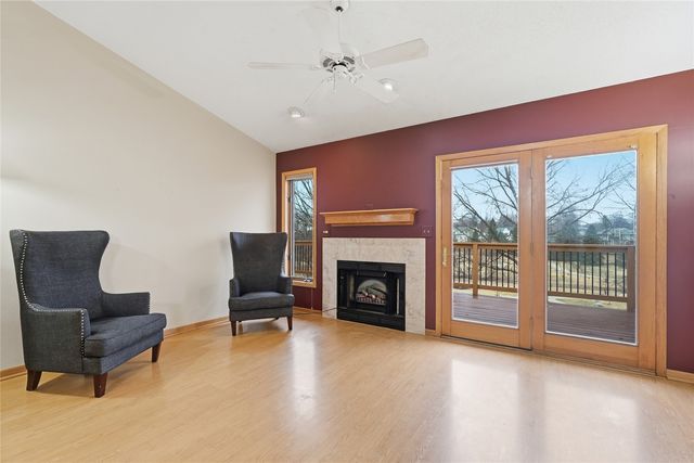 2058 S Ridge Drive, Coralville, IA 52241