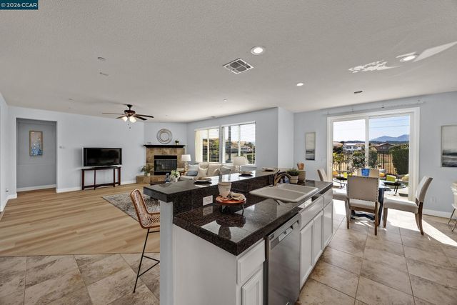2671 Torrey Pines Dr, Brentwood, CA 94513