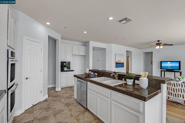 2671 Torrey Pines Dr, Brentwood, CA 94513
