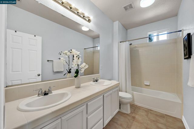 2671 Torrey Pines Dr, Brentwood, CA 94513