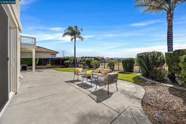 2671 Torrey Pines Dr, Brentwood, CA 94513