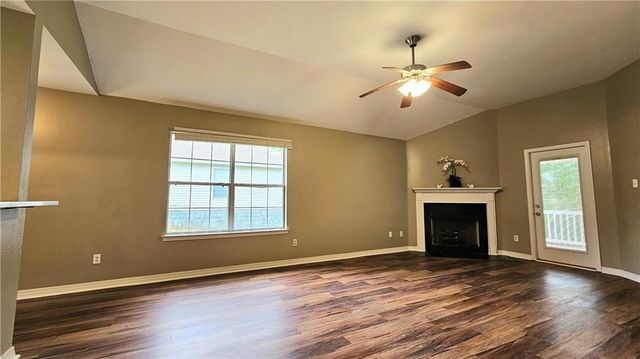 951 Hamilton Bridges Drive E, Mobile, AL 36695