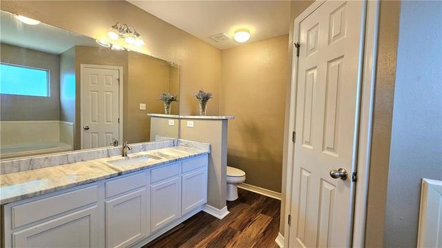 951 Hamilton Bridges Drive E, Mobile, AL 36695