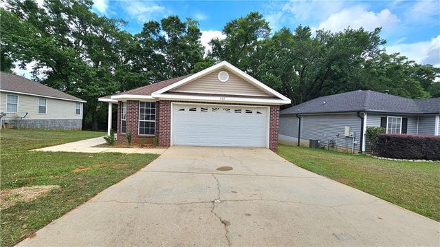 951 Hamilton Bridges Drive E, Mobile, AL 36695