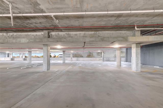 21290 Biscayne 306 306, Aventura, FL 33180