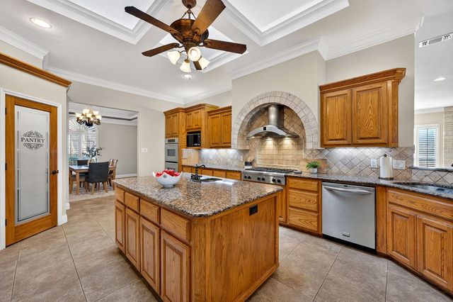 5001 Widener Strip, Midland, TX 79707