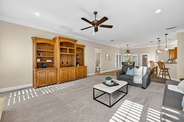 5001 Widener Strip, Midland, TX 79707