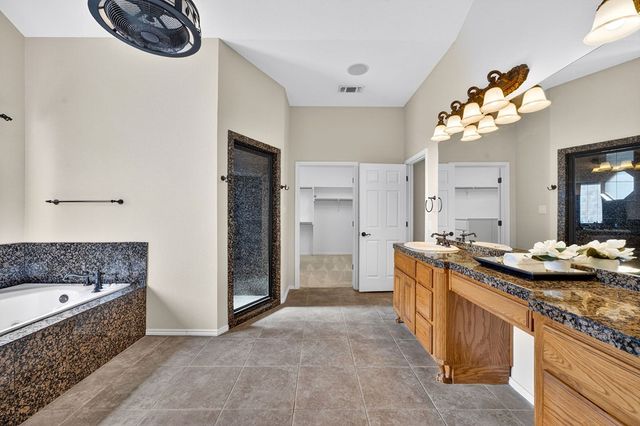 5001 Widener Strip, Midland, TX 79707