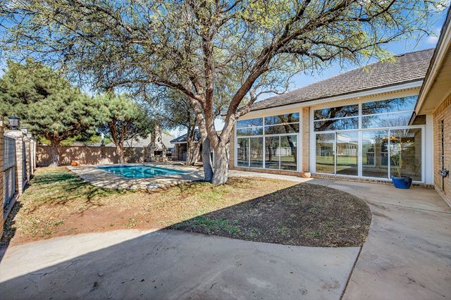 5001 Widener Strip, Midland, TX 79707