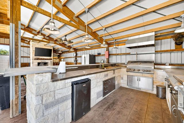 5001 Widener Strip, Midland, TX 79707