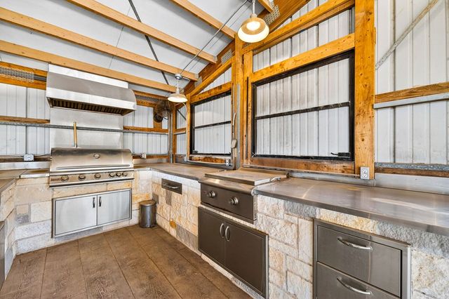 5001 Widener Strip, Midland, TX 79707