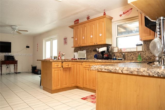 3700 SW 139th Ave, Miami, FL 33175