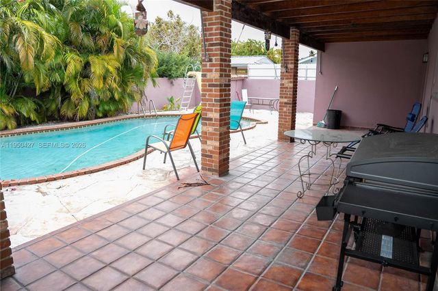 3700 SW 139th Ave, Miami, FL 33175