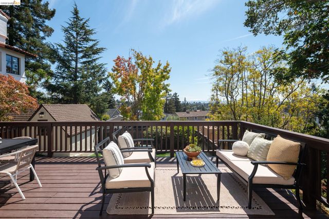 330 Wildwood Avenue, Piedmont, CA 94611