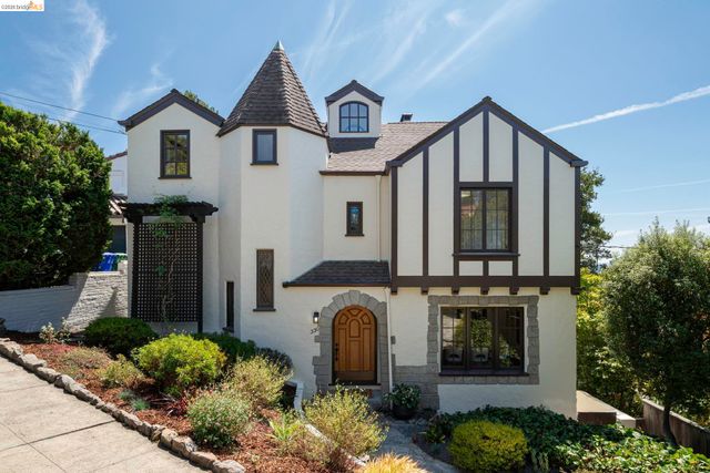330 Wildwood Avenue, Piedmont, CA 94611