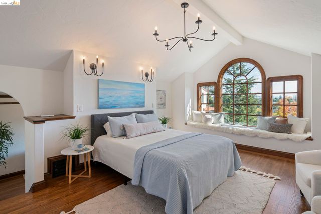 330 Wildwood Avenue, Piedmont, CA 94611