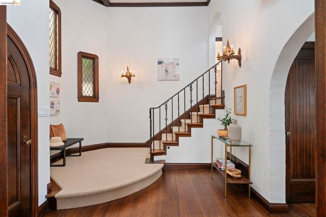 330 Wildwood Avenue, Piedmont, CA 94611