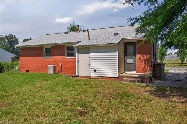 1712 Tuscaloosa Street, Greensboro, NC 27401