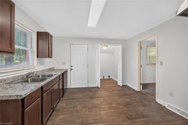 1712 Tuscaloosa Street, Greensboro, NC 27401