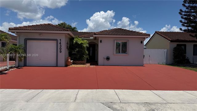 14309 SW 181st St, Miami, FL 33177