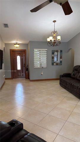14309 SW 181st St, Miami, FL 33177