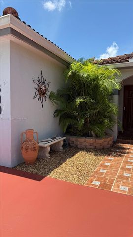 14309 SW 181st St, Miami, FL 33177