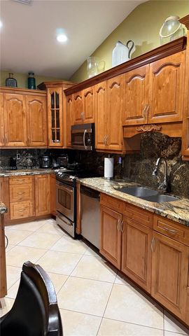14309 SW 181st St, Miami, FL 33177