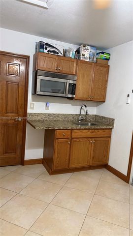 14309 SW 181st St, Miami, FL 33177