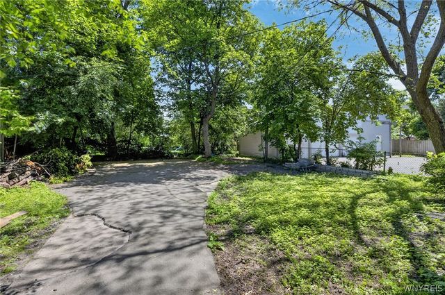 405 Parkside Avenue, Buffalo, NY 14216