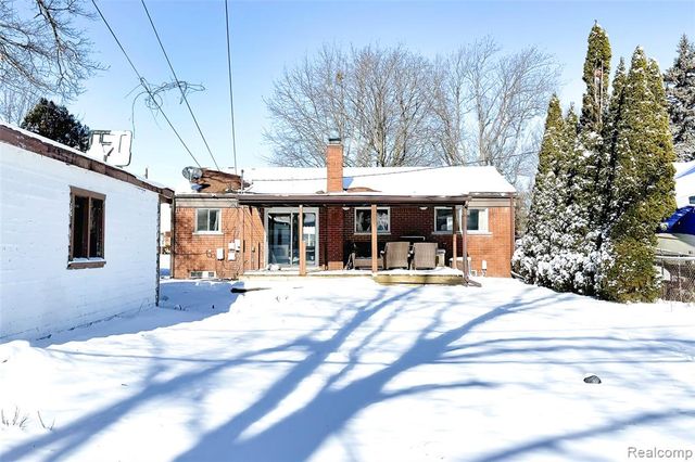 32429 Hazelwood Avenue, Westland, MI 48186