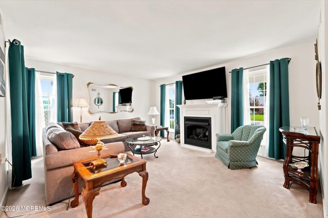 56 Dorset Road, Manchester, NJ 08759