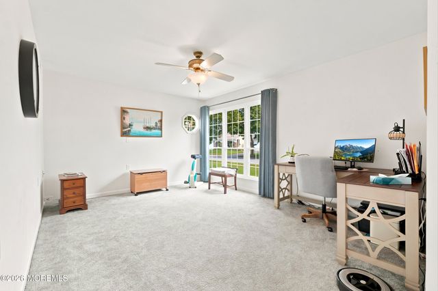 56 Dorset Road, Manchester, NJ 08759