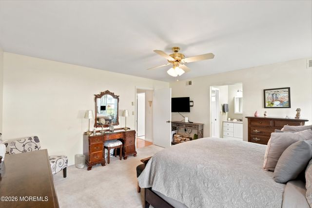 56 Dorset Road, Manchester, NJ 08759