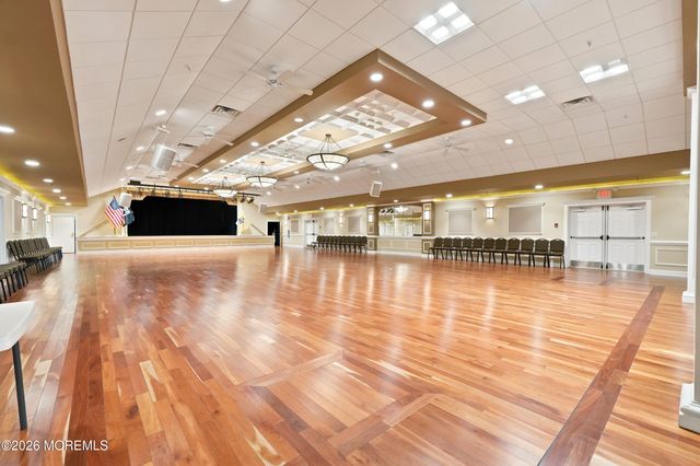 56 Dorset Road, Manchester, NJ 08759