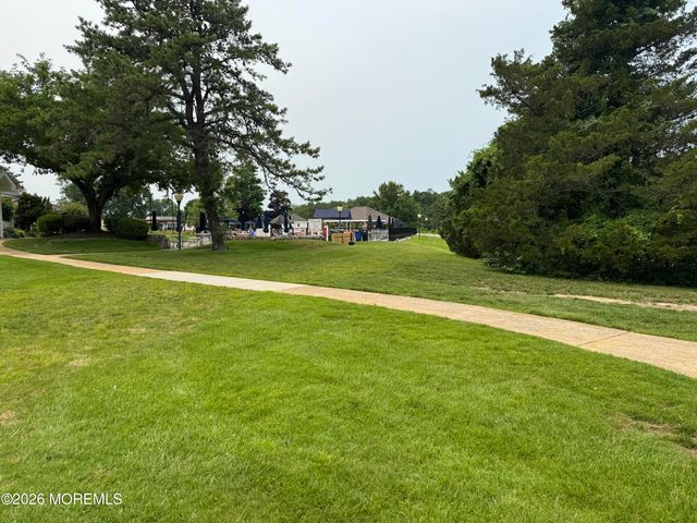56 Dorset Road, Manchester, NJ 08759
