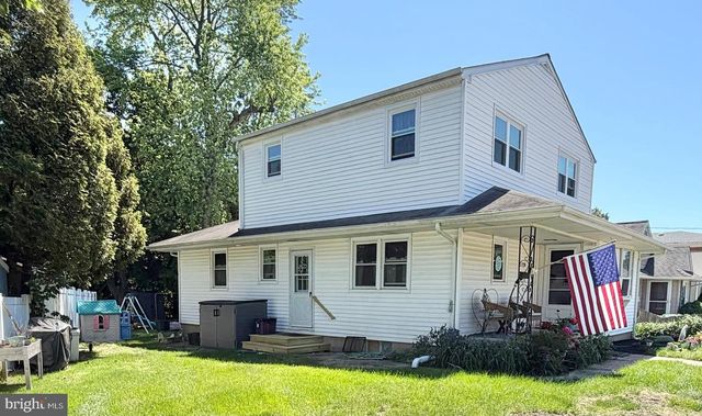 130 KINSMAN RD, Florence, NJ 08518