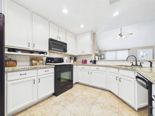 2909 San Marcos Drive, Deer Park, TX 77536