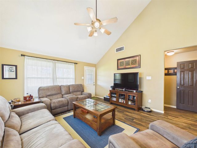 2909 San Marcos Drive, Deer Park, TX 77536