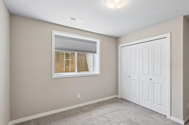 812 Pinehurst Way, Polk City, IA 50226