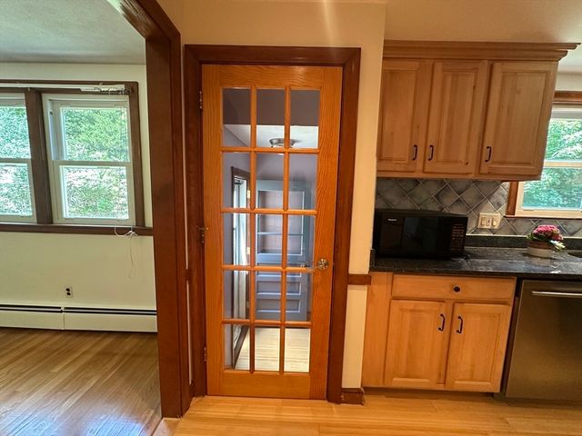 10 Cedar Ridge Drive, Bedford, MA 01730