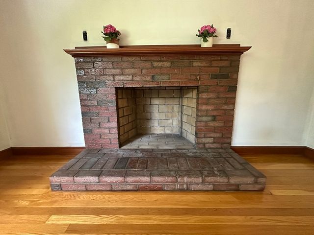 10 Cedar Ridge Drive, Bedford, MA 01730