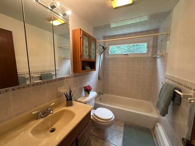 10 Cedar Ridge Drive, Bedford, MA 01730